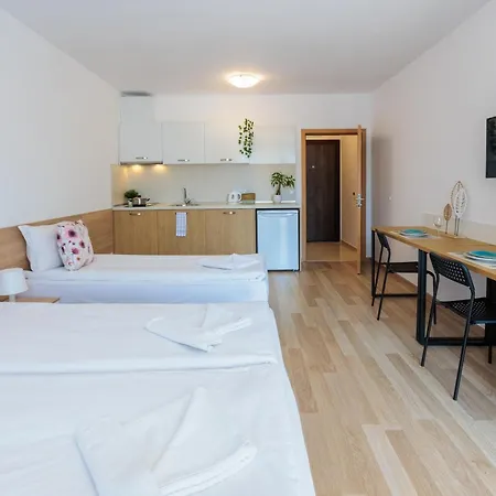 Flora Sarafovo Appartement Burgas